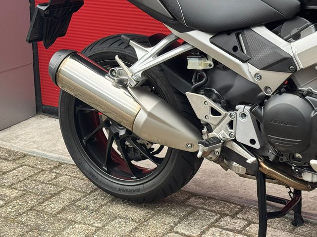 honda - vfr-800-x-crossrunner