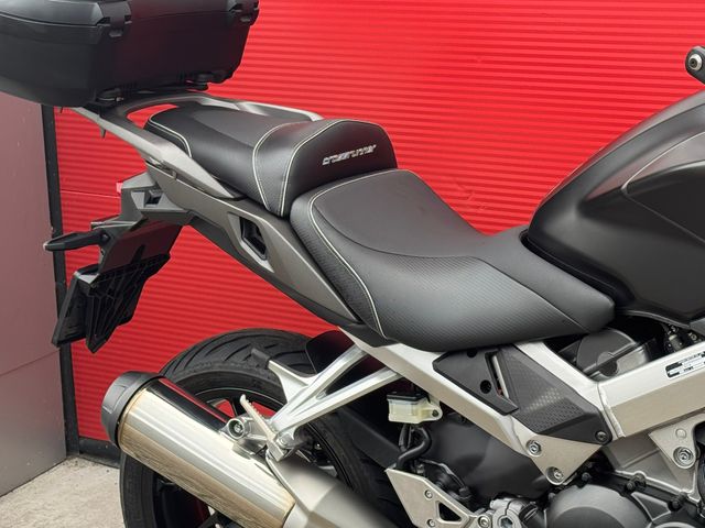 honda - vfr-800-x-crossrunner