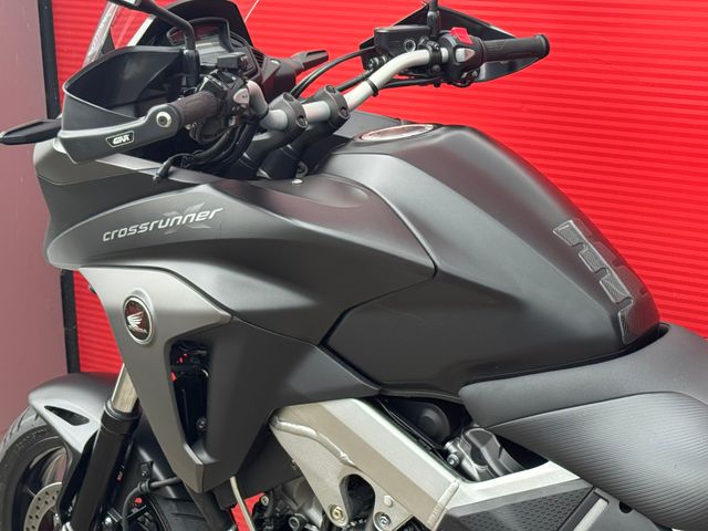 honda - vfr-800-x-crossrunner