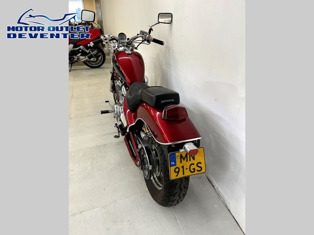 honda - vt-600-c-shadow--vlx-