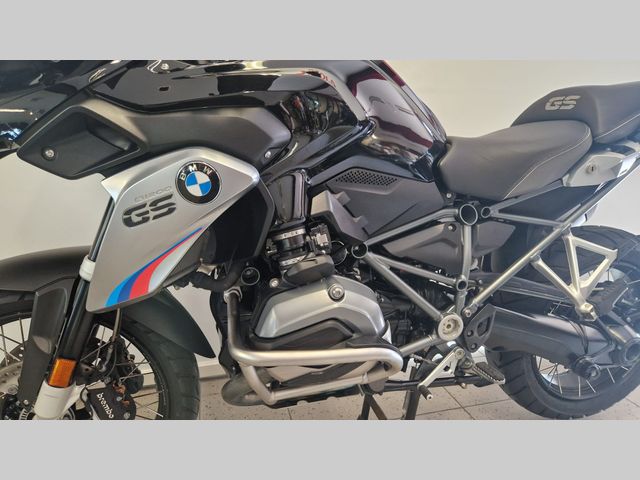 bmw - r-1200-gs-triple-black-edition