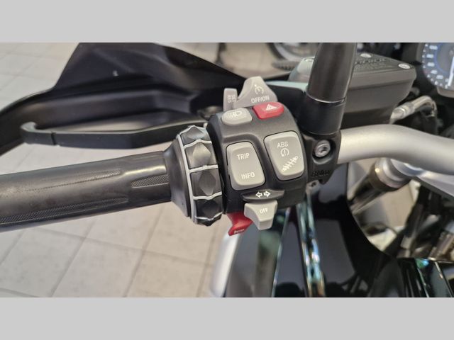 bmw - r-1200-gs-triple-black-edition