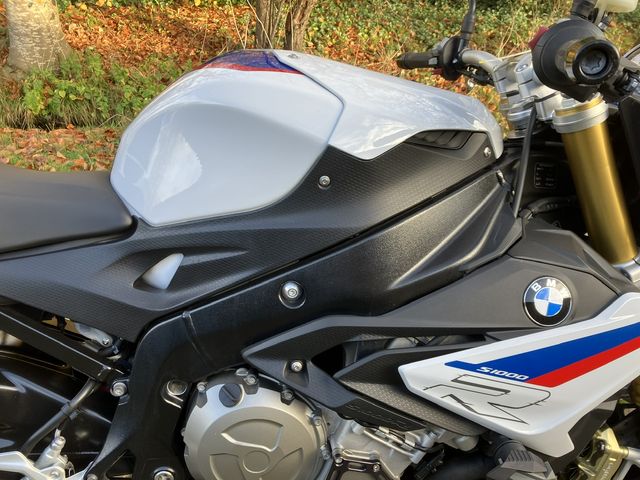 bmw - s-1000-r