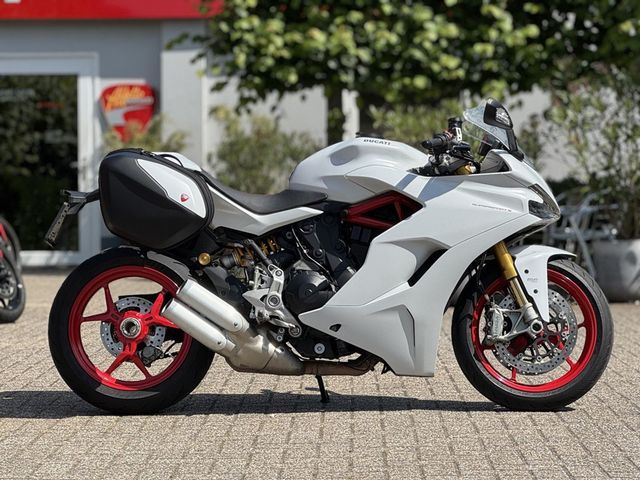 ducati - supersport-s