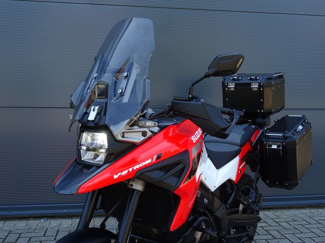 suzuki - v-strom-1050-xta