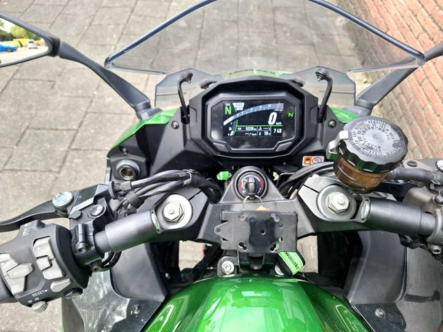 kawasaki - ninja-1000sx