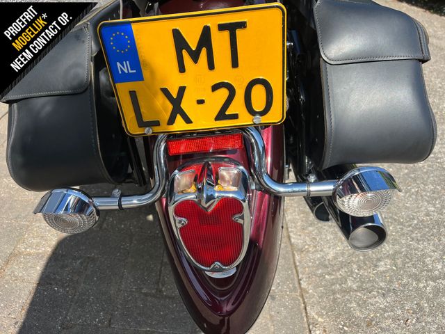 yamaha - xvs-1100-a-dragstar-classic