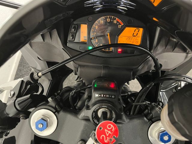 honda - cbr-600-rr