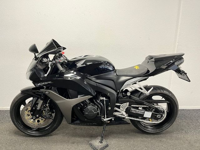 honda - cbr-600-rr