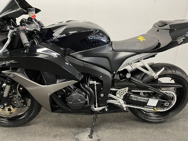 honda - cbr-600-rr