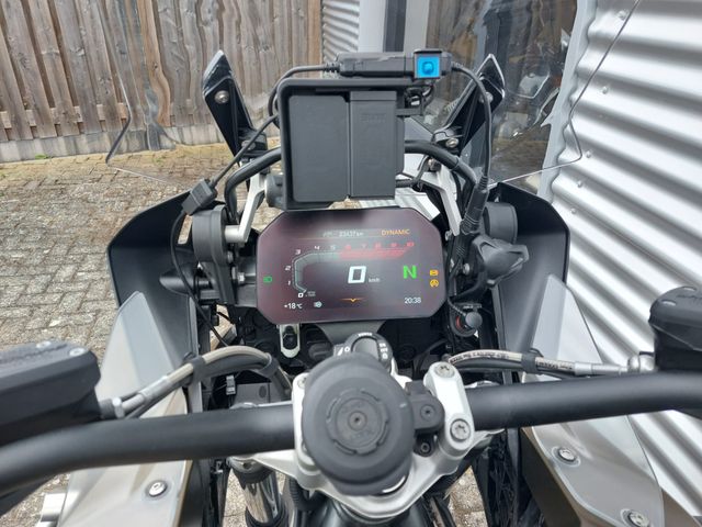 bmw - r-1250-gs-adventure