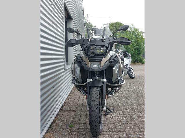 bmw - r-1250-gs-adventure