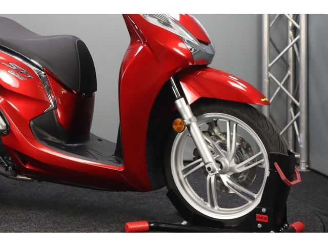 honda - sh-300i---abs