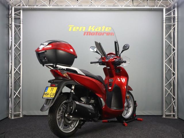 honda - sh-300i---abs