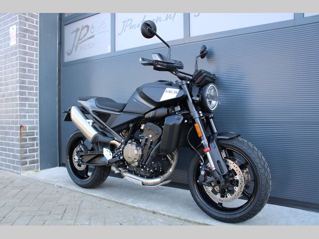 husqvarna - svartpilen-801