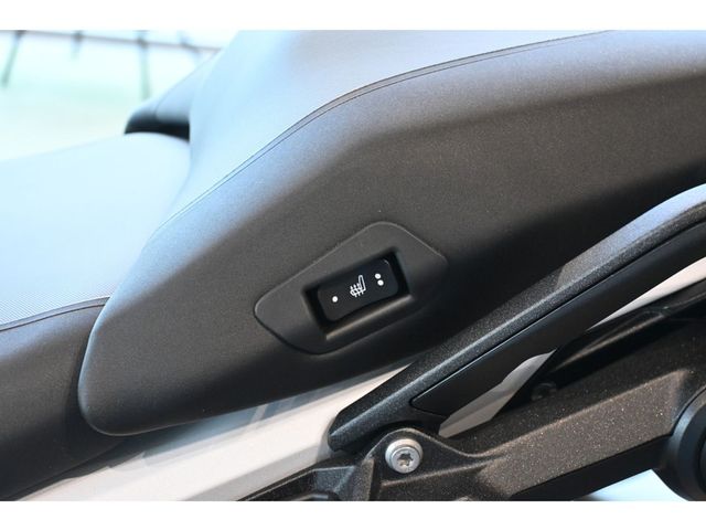 bmw - r-1300-gs-trophy