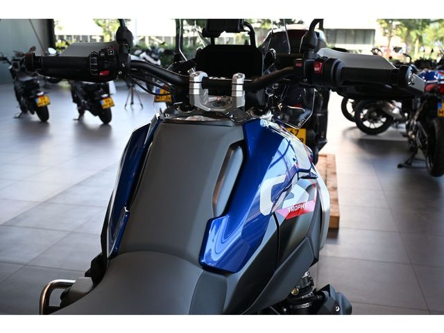 bmw - r-1300-gs-trophy