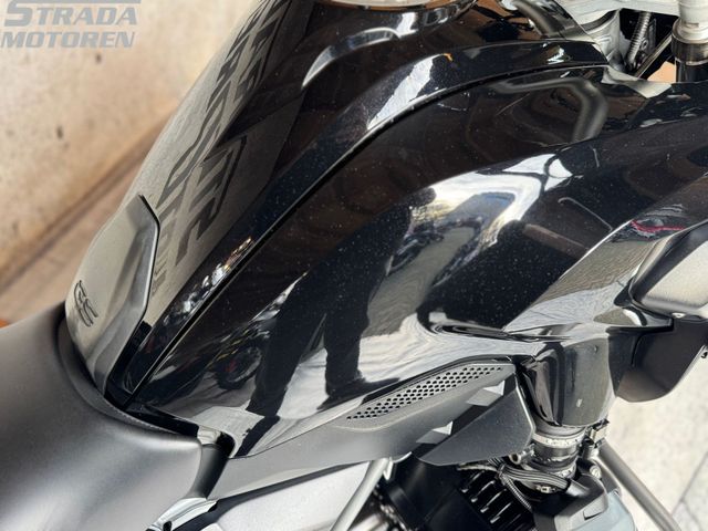 bmw - r-1200-gs-triple-black-edition