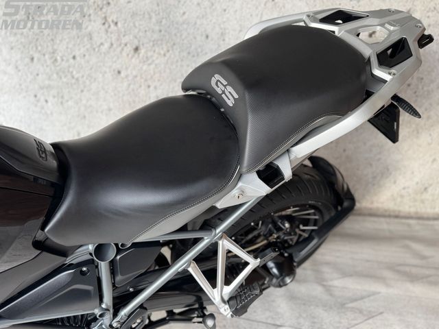 bmw - r-1200-gs-triple-black-edition