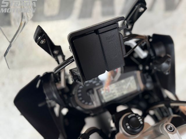 bmw - r-1200-gs-triple-black-edition