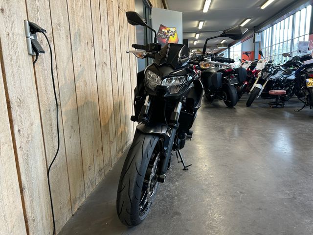 kawasaki - z650