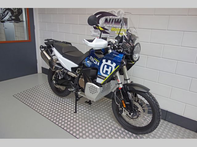 husqvarna - norden-901-expedition