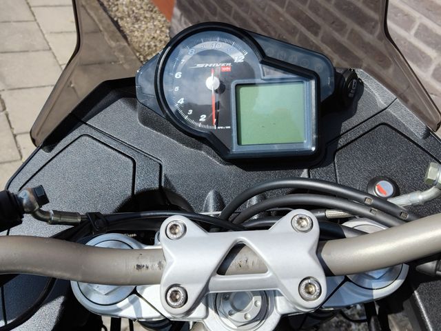 aprilia - sl-750-shiver-gt