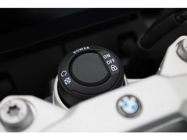 bmw - f-900-gs