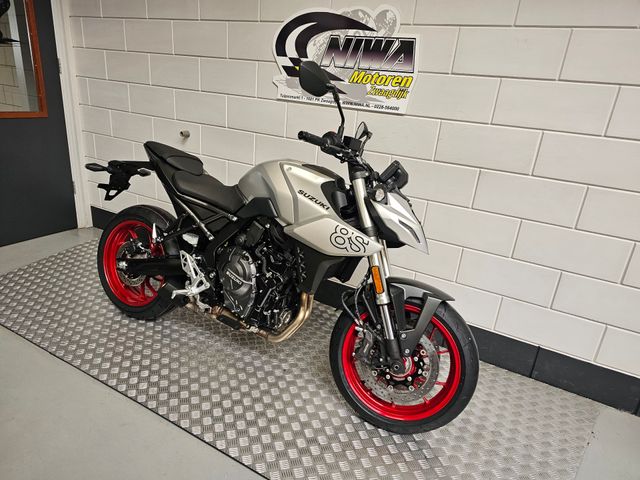 suzuki - gsx-8s