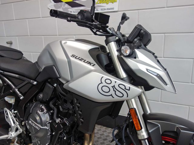 suzuki - gsx-8s