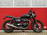 TRIUMPH STREET TWIN