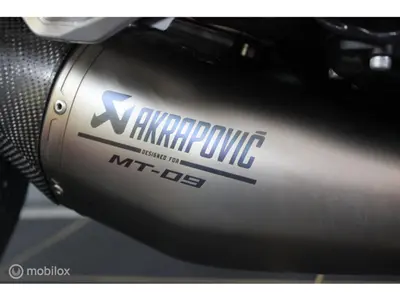 YAMAHA MT 09 SP – foto 3