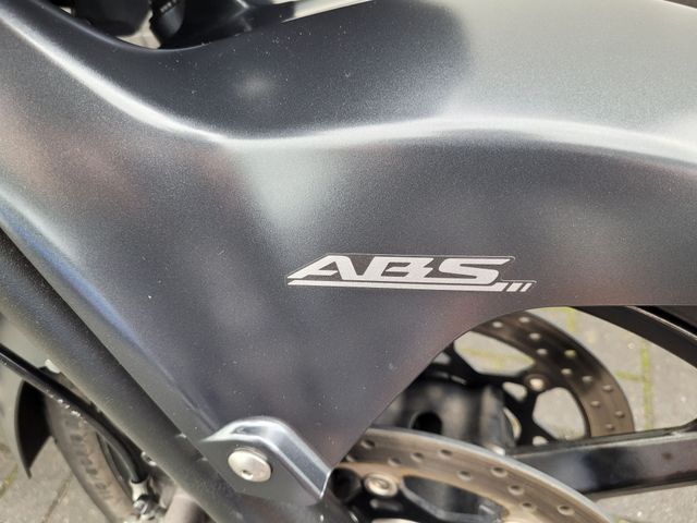 suzuki - v-strom-dl-650-abs