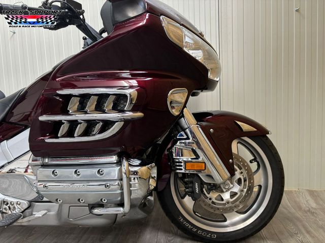 honda - gl-1800-goldwing