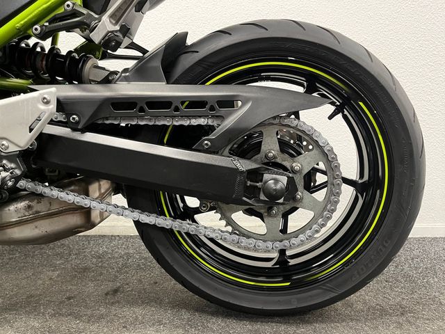 kawasaki - z900