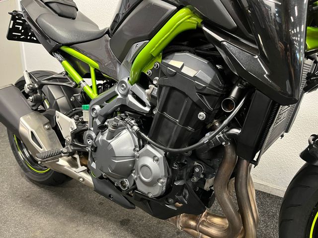 kawasaki - z900