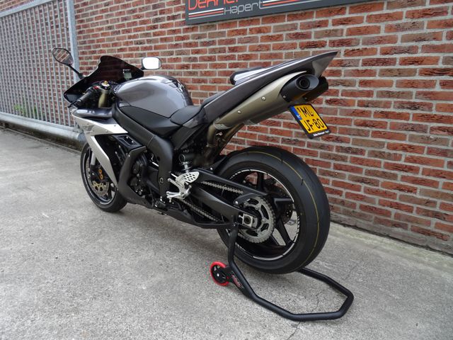 yamaha - yzf-r1