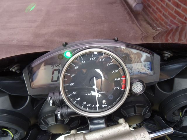 yamaha - yzf-r1