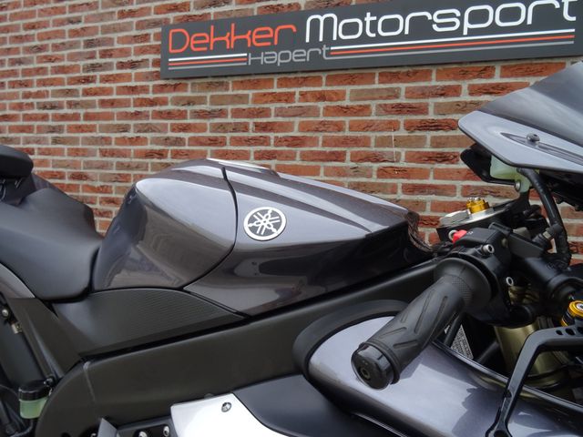 yamaha - yzf-r1