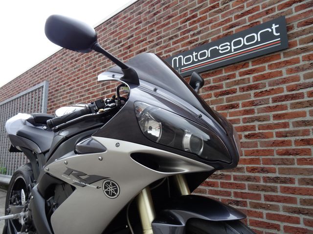 yamaha - yzf-r1