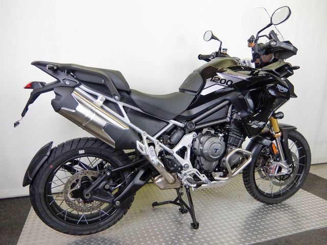 triumph - tiger-1200-rally-pro