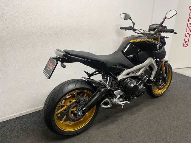 yamaha - mt-09