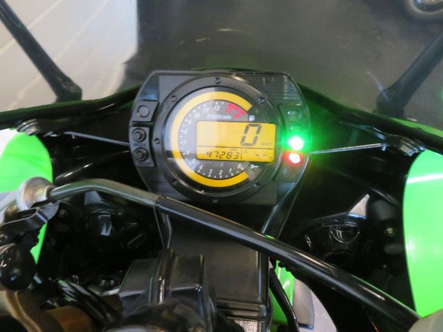 kawasaki - zx-10r-ninja