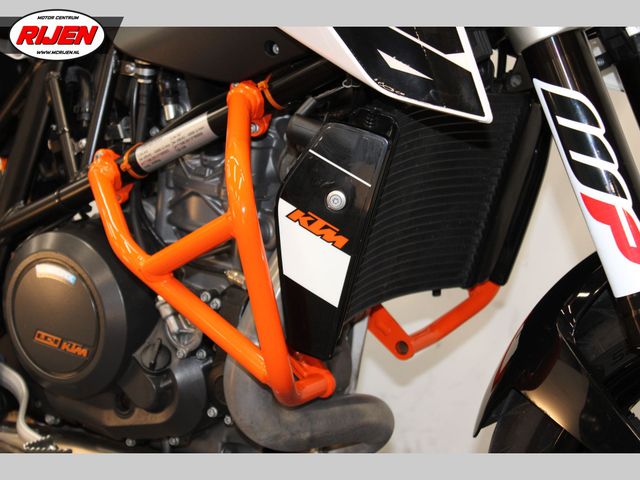 ktm - 690-duke