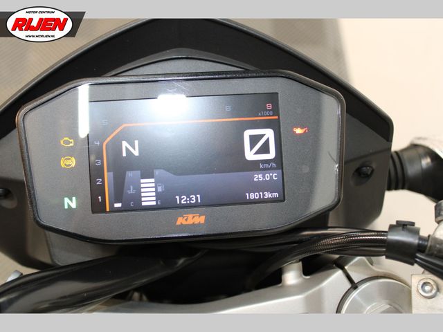 ktm - 690-duke