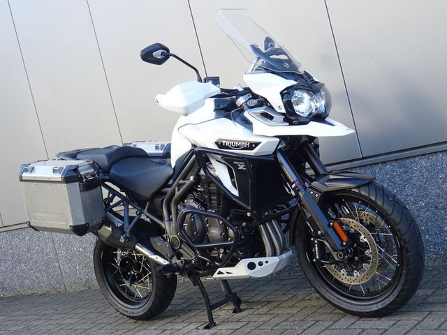 triumph - tiger-1200-xcx