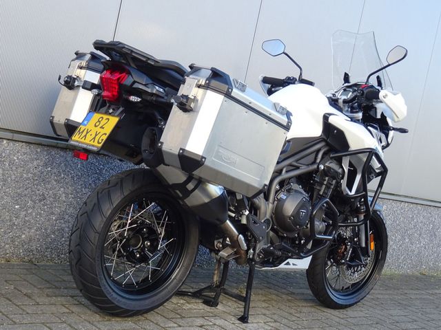 triumph - tiger-1200-xcx