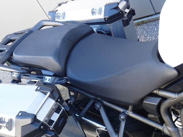 triumph - tiger-1200-xcx