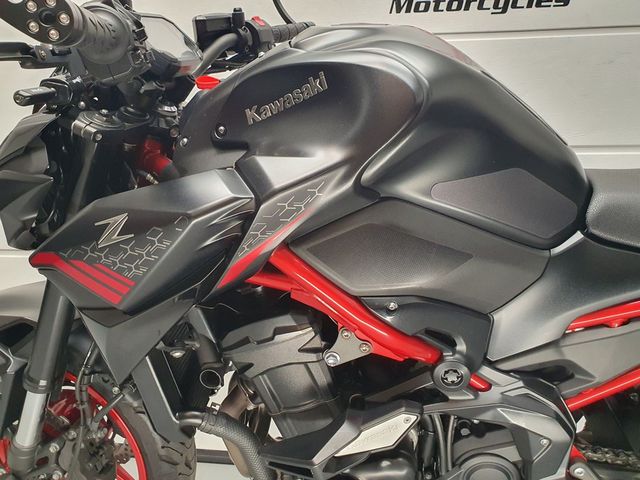 kawasaki - z900-performance