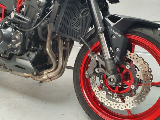 kawasaki - z900-performance